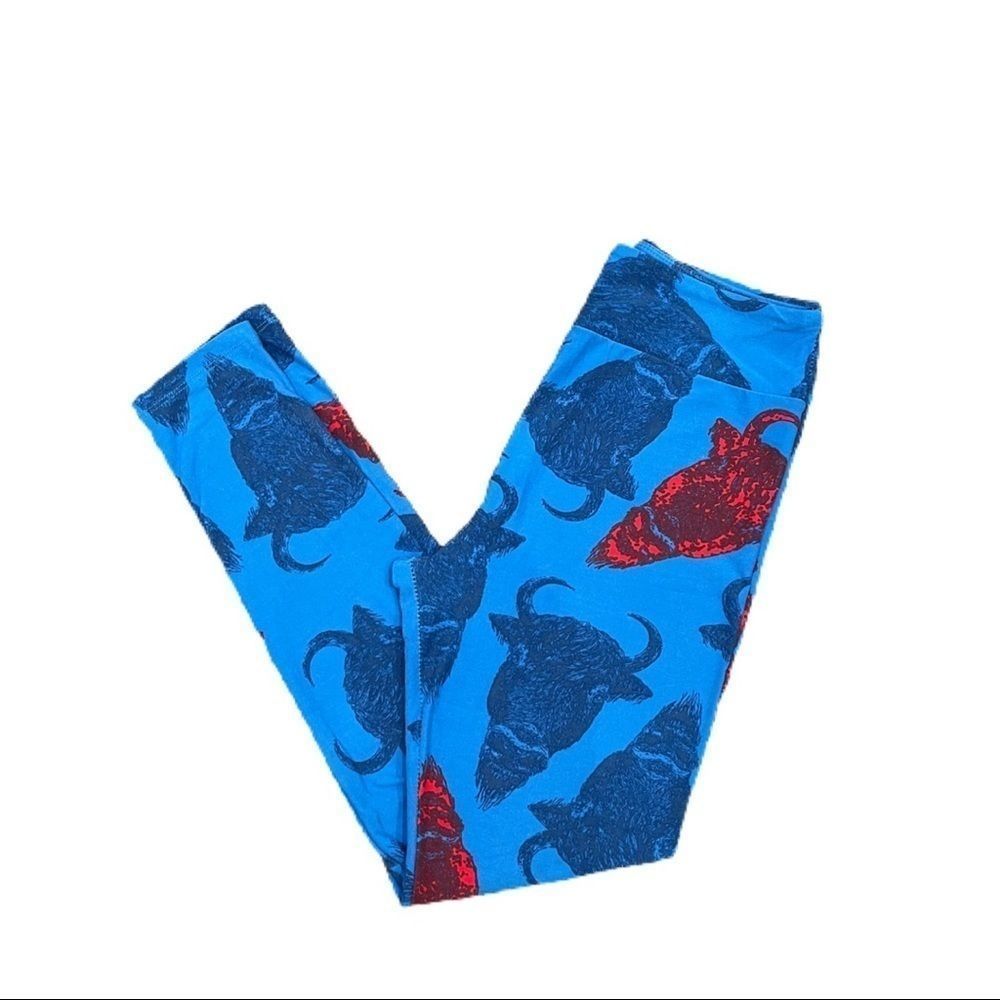 LuLaRoe rare blue and red Bull leggings one size